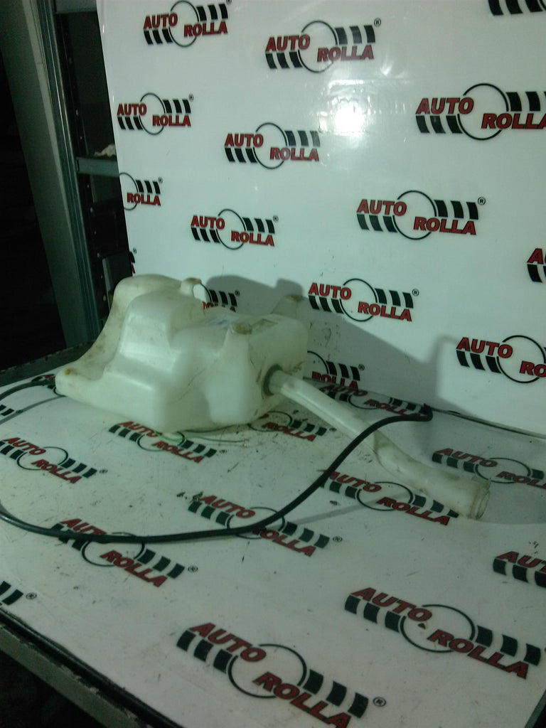 Vas lichid parbriz Fiat Doblo 1.3Mjet an 2016