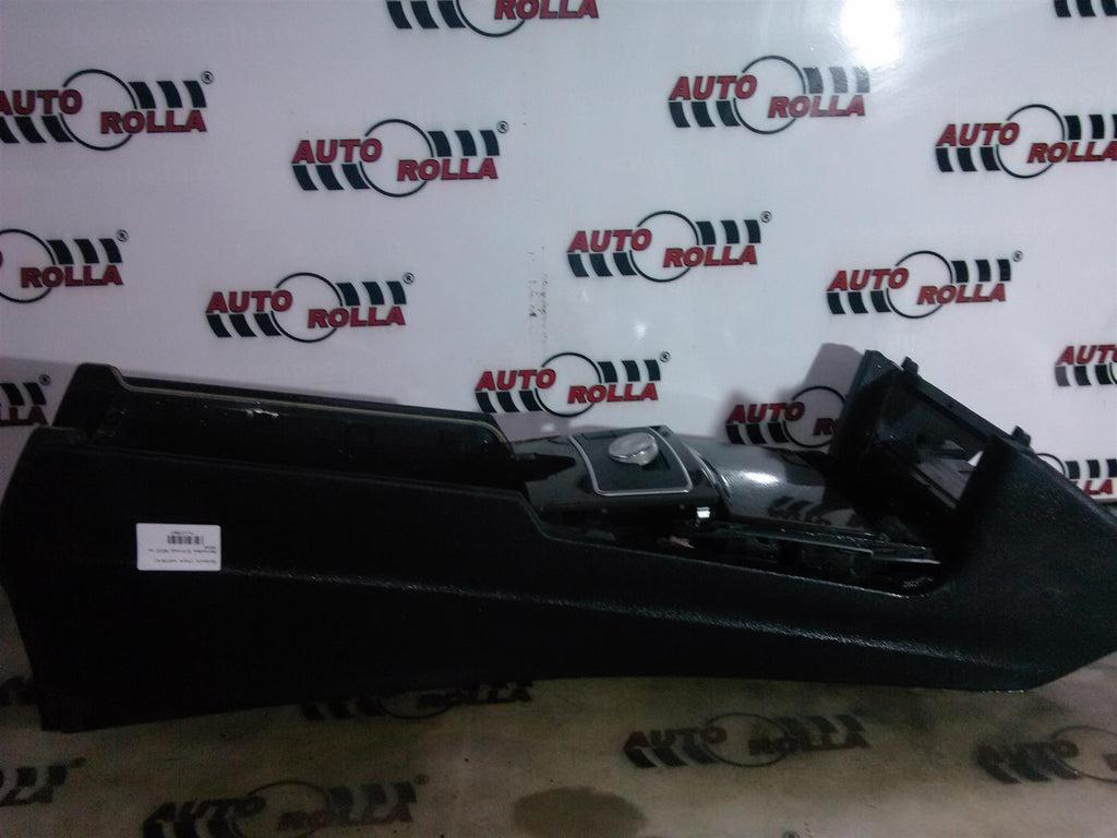 Consola (fara cotiera) Mercedes E-Class W212 an 2010