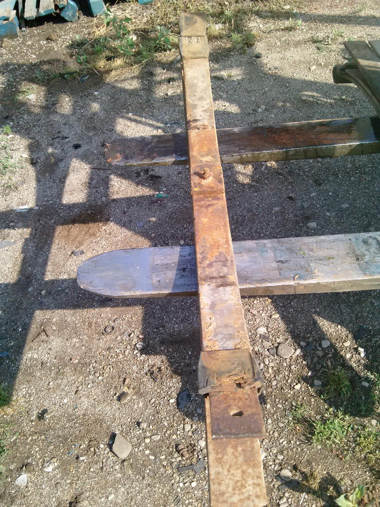 Arc spate (foaie rupta) Mercedes Sprinter an 2005