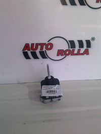 Motoras far Toyota Rav 4 an 2015