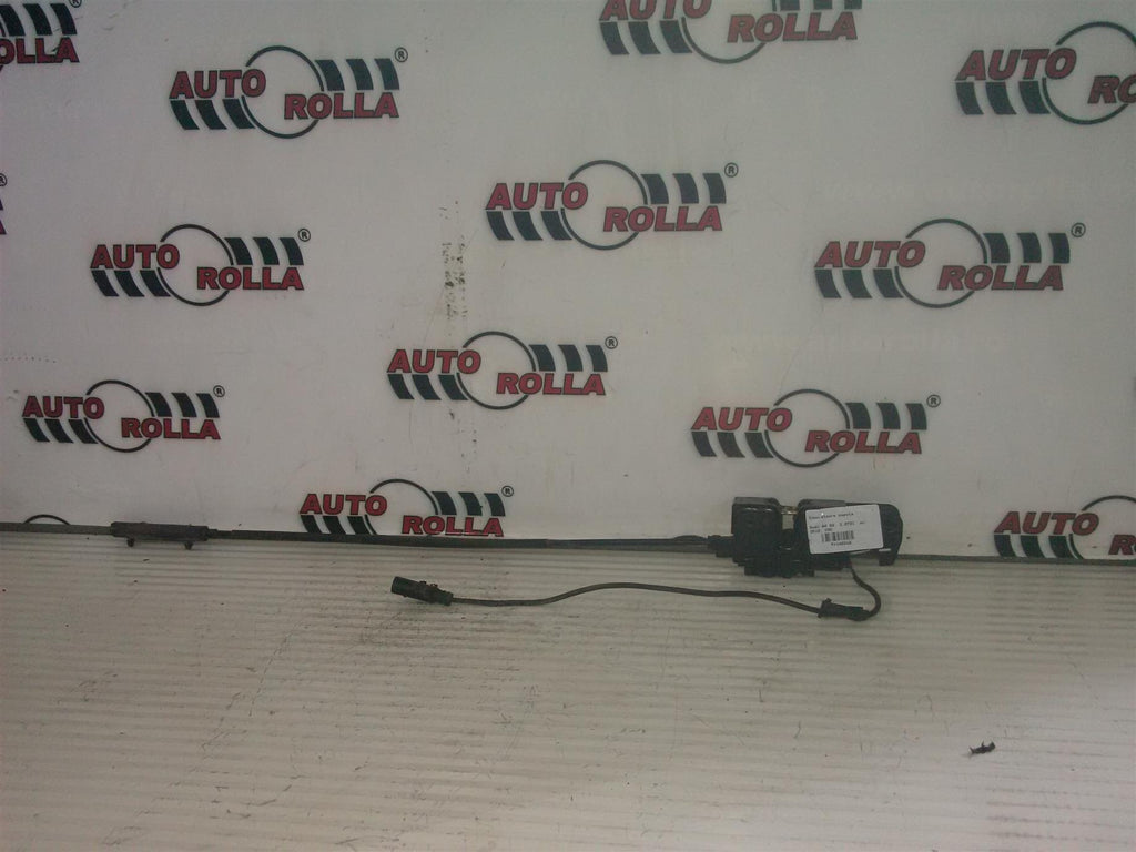 Incuietoare capota Audi A4 B8, 2.0TDI, an 2010, CAG