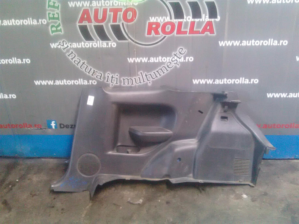 Tapiterie stalp dreapta fata Suzuki Swift 1.2S, an 2010