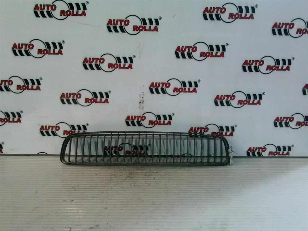 Grila centrala bara fata Skoda Fabia 1.6 d, an 2011, CAYA