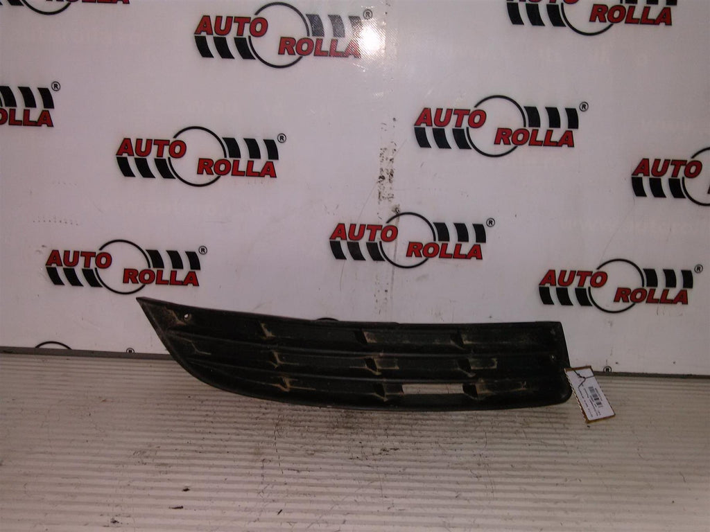Grila bara dreapta Volkswagen Passat B5 1.9 tdi, an 2002