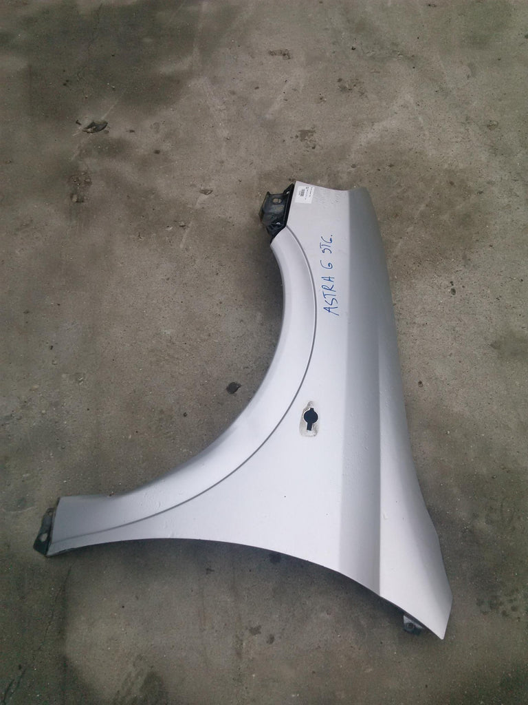 Aripa stanga fata Opel Astra G 2.0 d, an 2003