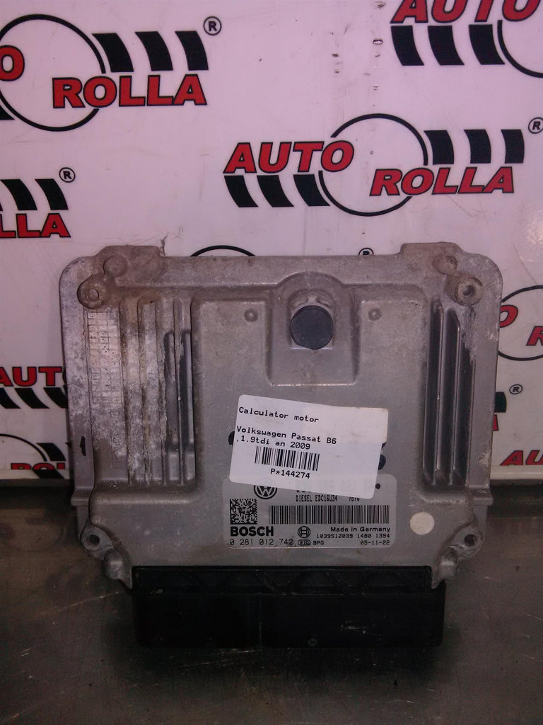 Calculator motor Volkswagen Passat B6 ,1.9tdi an 2009
