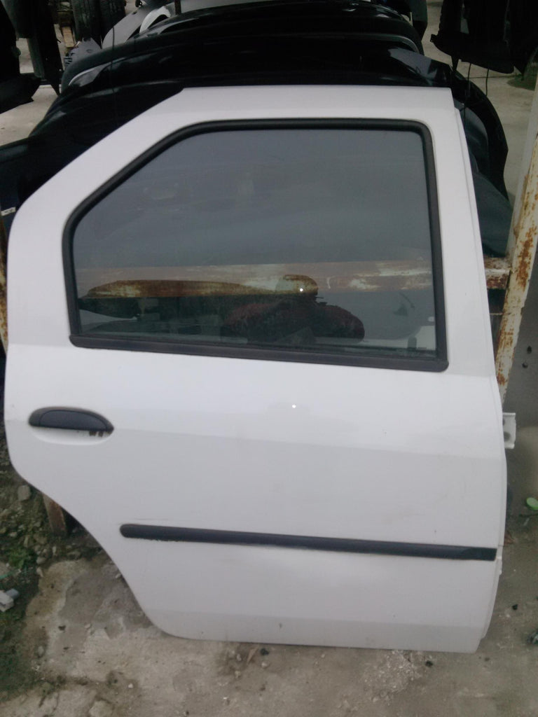 Usa dreapta spate completa Dacia logan 1.4mpi ,an 2007