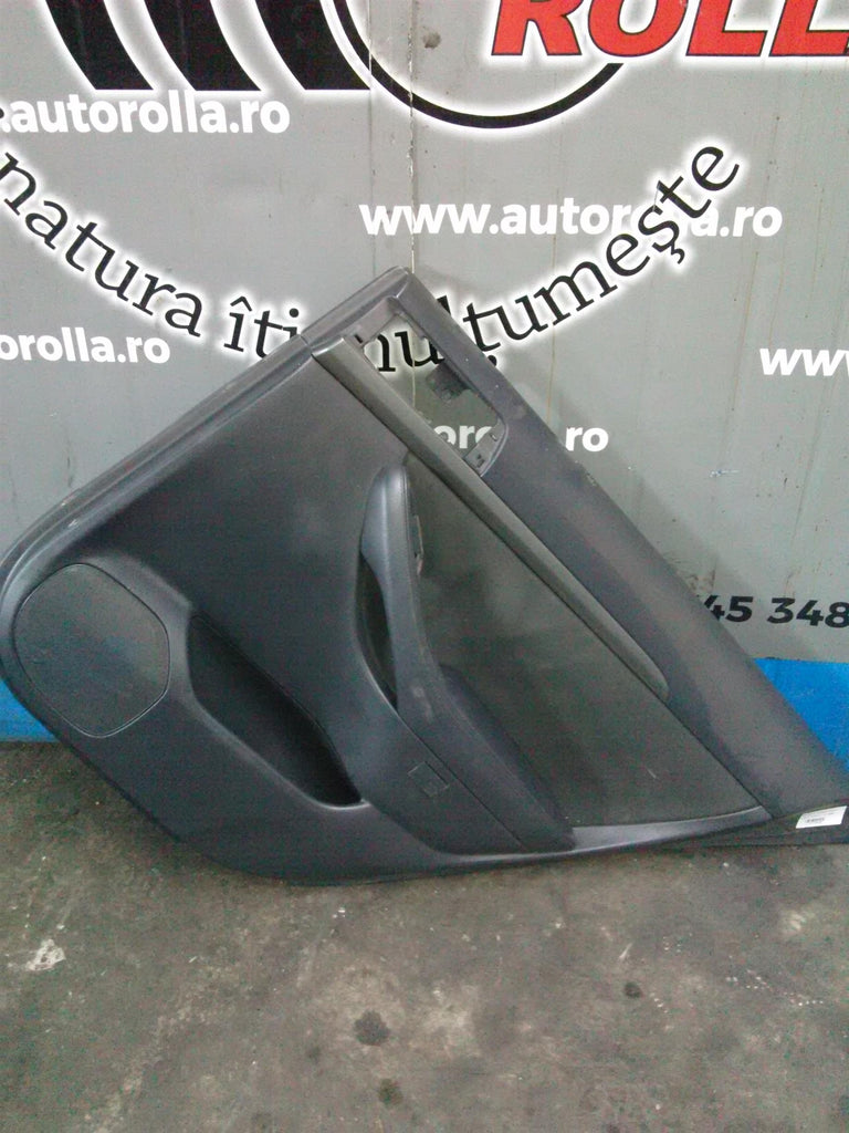 Tapiterie dreapta spate Toyota Avensis an 2006