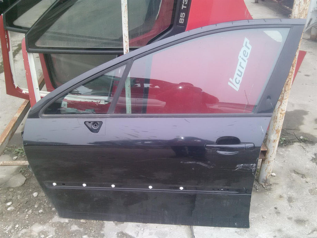 Usa stanga fata Peugeot 407 an 2007