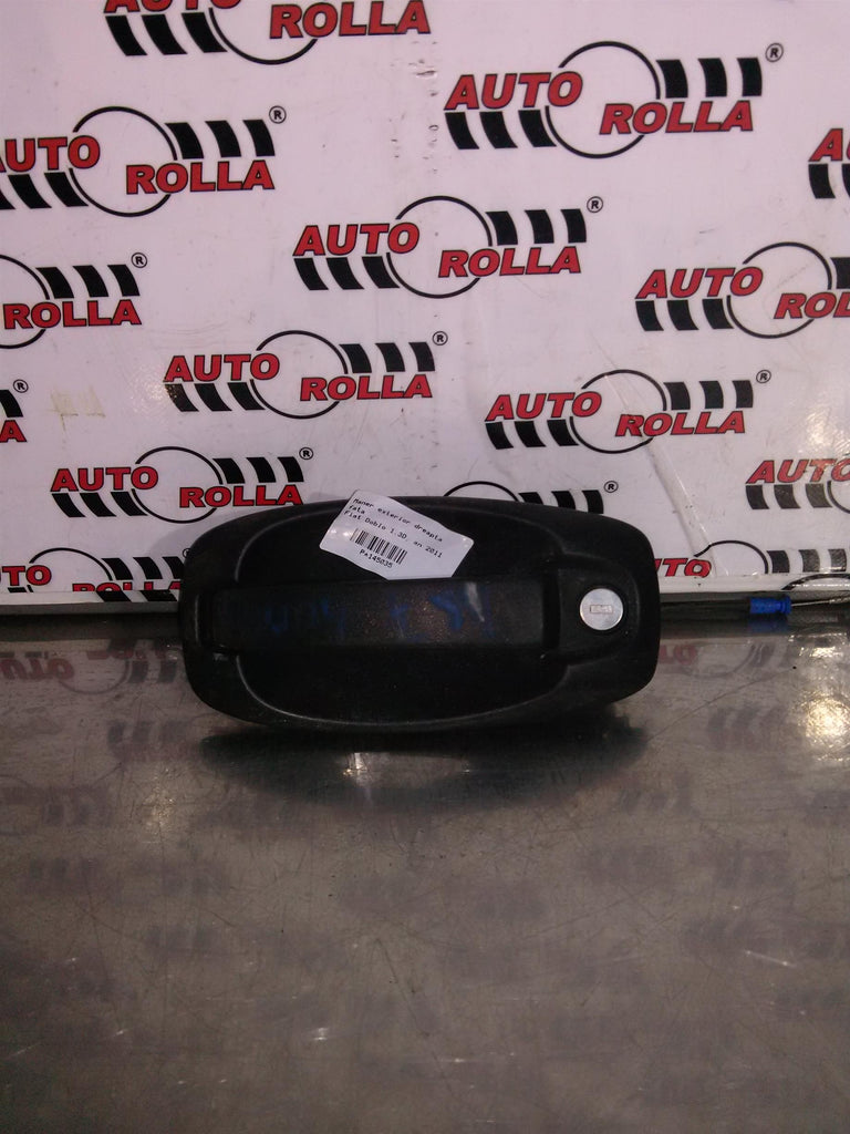 Maner exterior dreapta fata Fiat Doblo 1.3D, an 2011