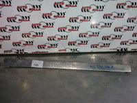 Ornament prag stanga fata Mercedes ML270 an 2003