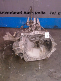 Cutie Viteze Peugeot 407 1.6hdi