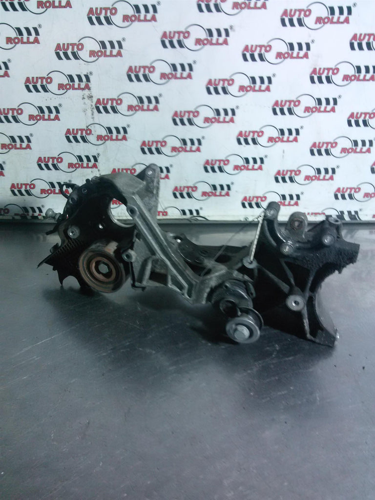 Suport accesorii+rola Audi A4 B8 2.0D an 2010