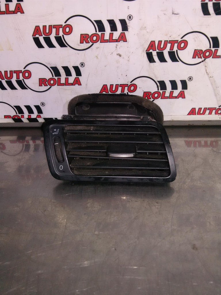 Grila aer Volkswagen Passat B6 2.0D an 2006