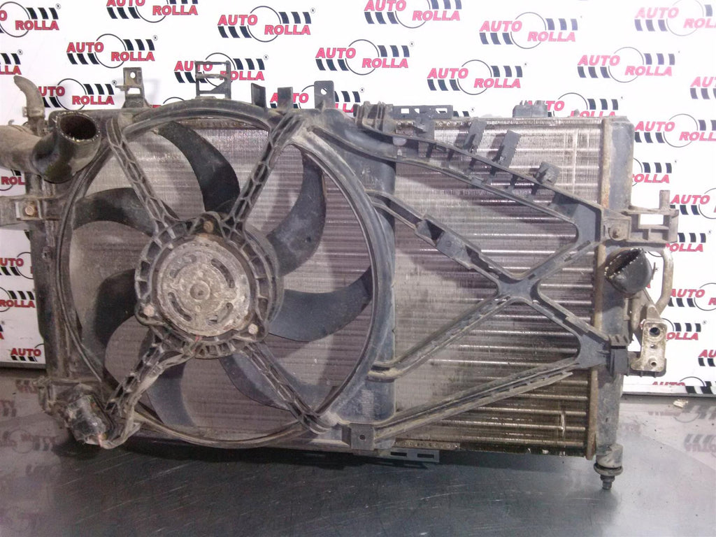 Radiator apa Opel Combo, an 2005