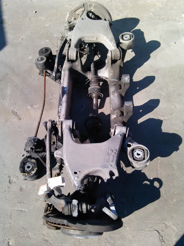 Prag ornament stanga BMW F10, 2.0D, an 2010