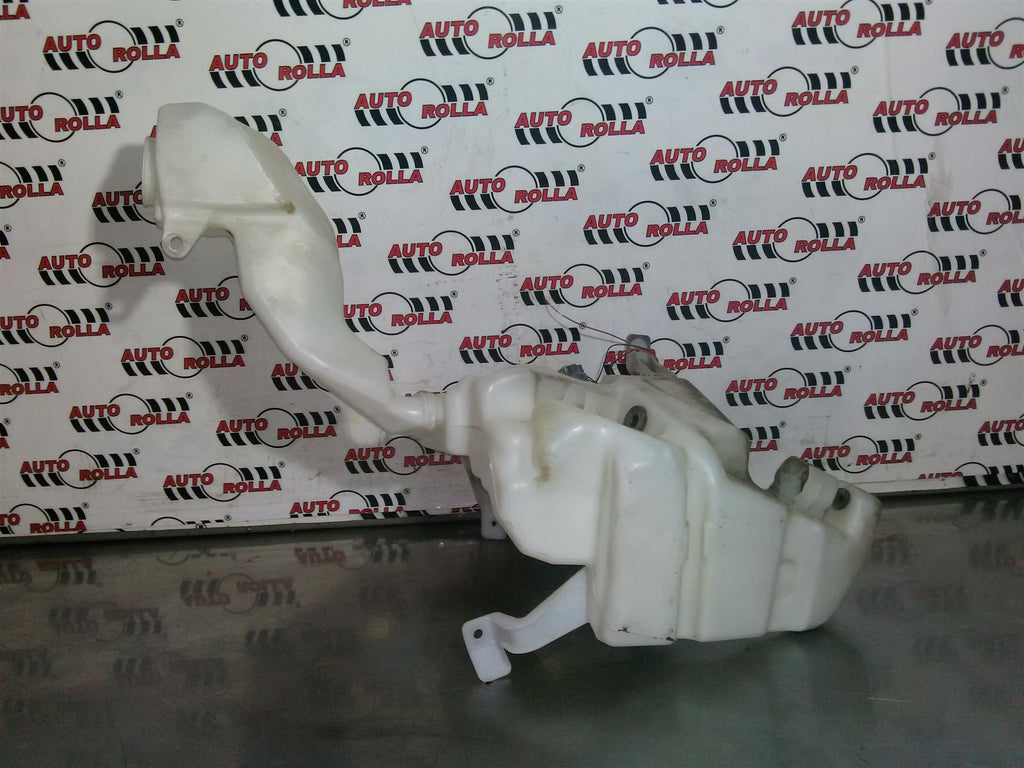 Vas stropitor parbriz Volkswagen Passat B5, an 2002