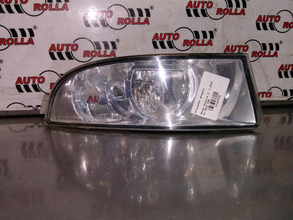 Proiector dreapta Skoda Octavia 2, 1.8TSI, an 2007 CDA