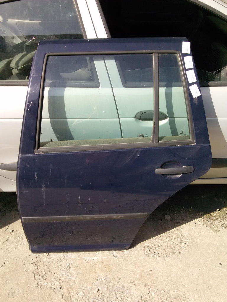 Geam stanga spate Volkswagen Golf 4 an 2003( break)