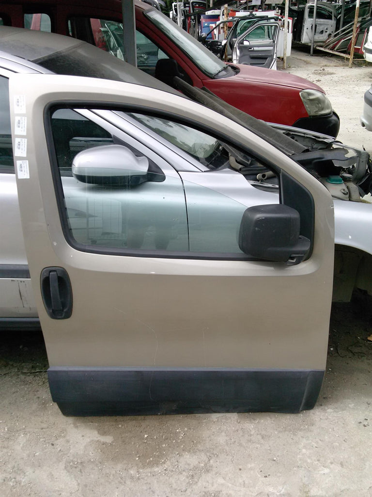 Macara+motoras dreapta fata Citroen Nemo 1.4HDI, an 2010