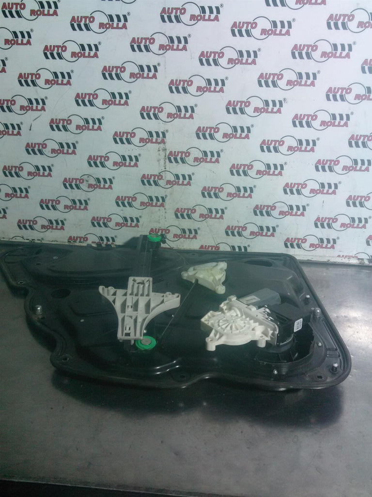 Macara+motoras dreapta spate Volkswagen Passat B6 break, an 2008