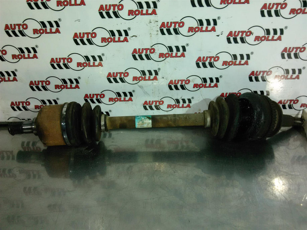 Planetara stanaga fata Hyundai Santa Fe 2.0 d, an 2004