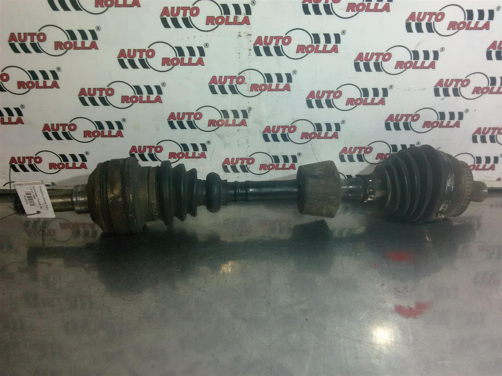 Planetara stanga fata Volkswagen Passat B6 1.9,an 2006