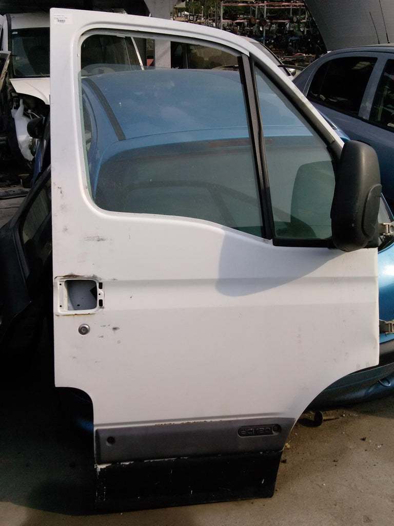 Usa dreapta fata Renault Master 2.5DCI, an 2005