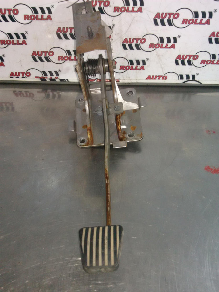 Pedala ambreiaj Chevrolet Aveo 1.2S an 2009