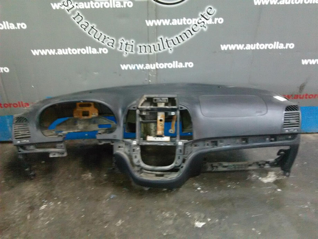 Plansa bord Hyundai Santa Fe 2.2CRDI, an 2006