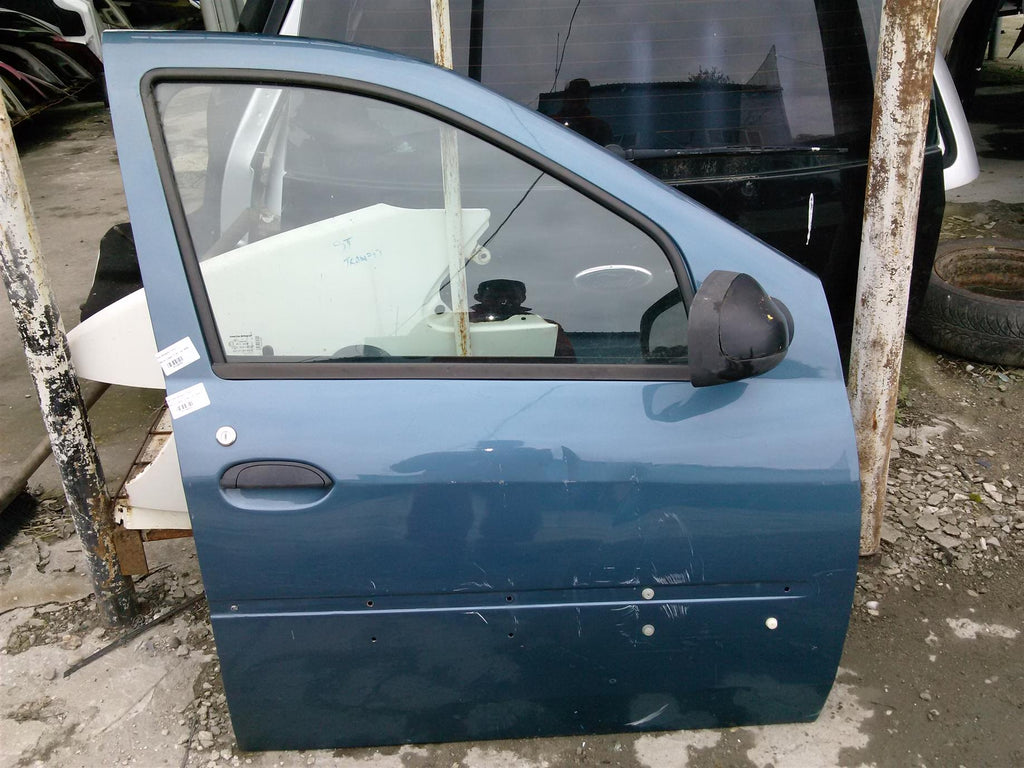 Usa dreapta fata Dacia Logan 1.4S, an 2005