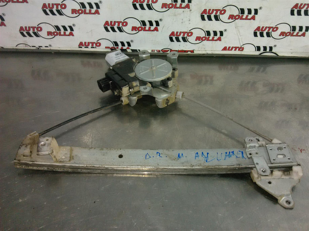 Macara dreapta spate Mitsubishi Outlander 2.0S, an 2006