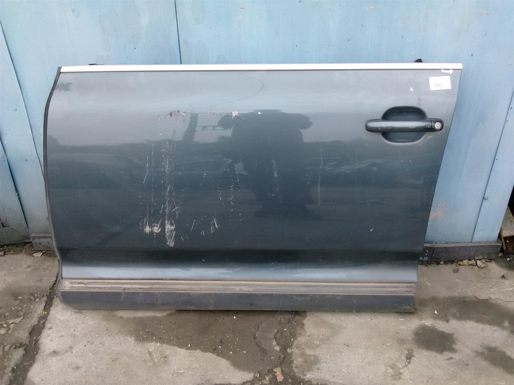 Usa stanga fata Volkswagen Touareg, 3.0 d , an fabr 2009