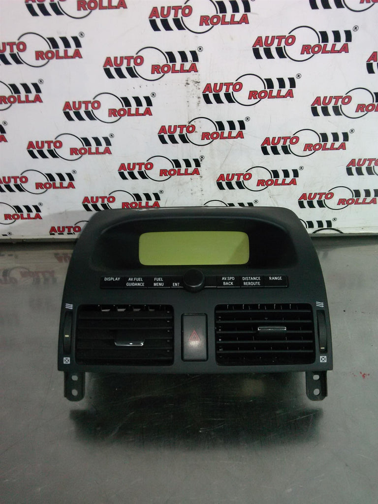 Grile aerisire bord+buton avarii Toyota Avensis, an 2005
