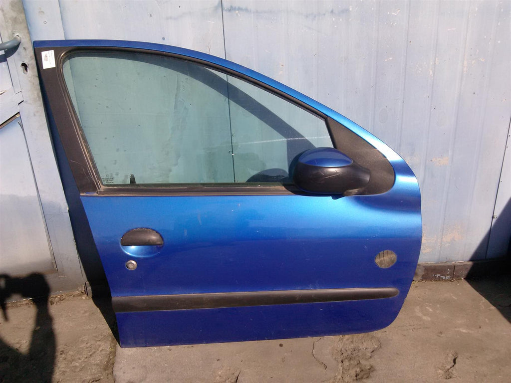 Usa dreapta fata Peugeot 206 1.9, an 2002