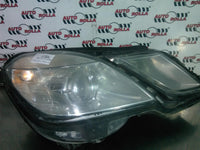 Far dreapta, urechi rupte Mercedes E class W212, 350CDI, euro 5, an 2010