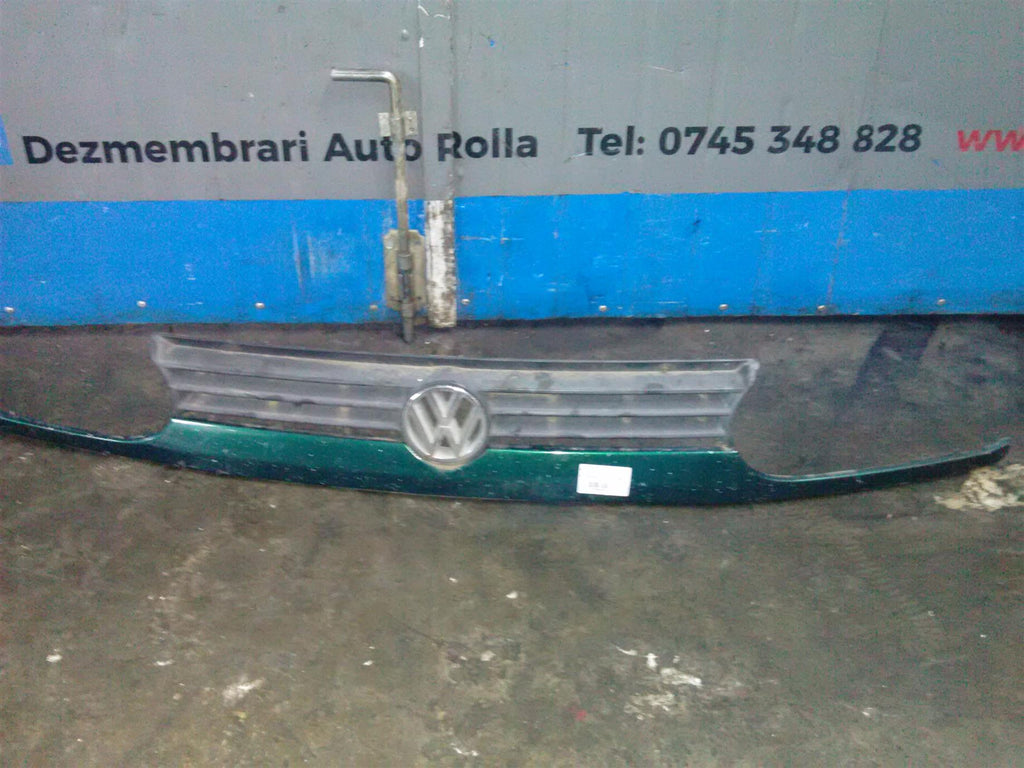 Grila fata Volkswagen Golf 3 AN 1999