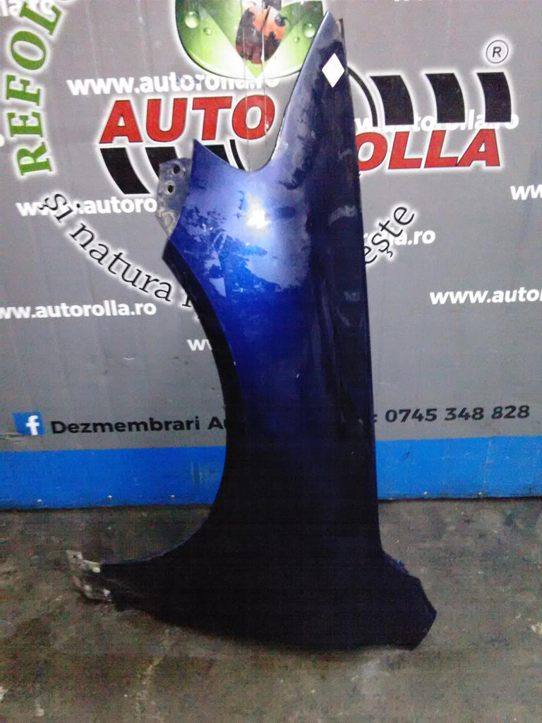Aripa stanga fata Volkswagen Touareg 2.5 tdi, an 2005