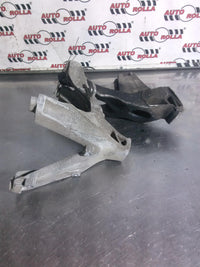 Suporti motor Audi a4 b8 2.0d an 2010