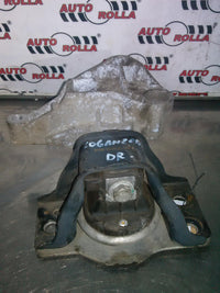 Tampon motor dreapta Dacia Logan 1.6MPI an 2006
