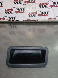 Ornament maner Tesla Model S