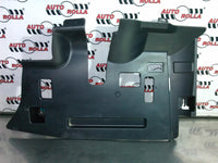 Ornament sub volan Tesla Model S