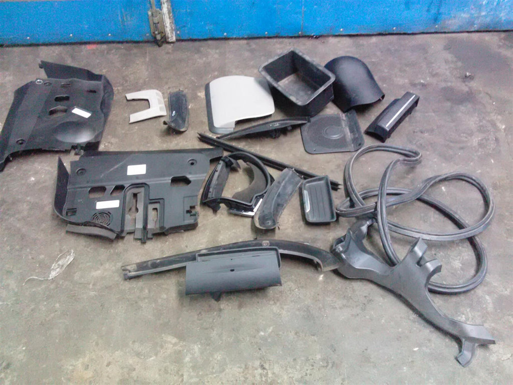 Plastice interior BMW F30, 320D, an 2013, N47D20C