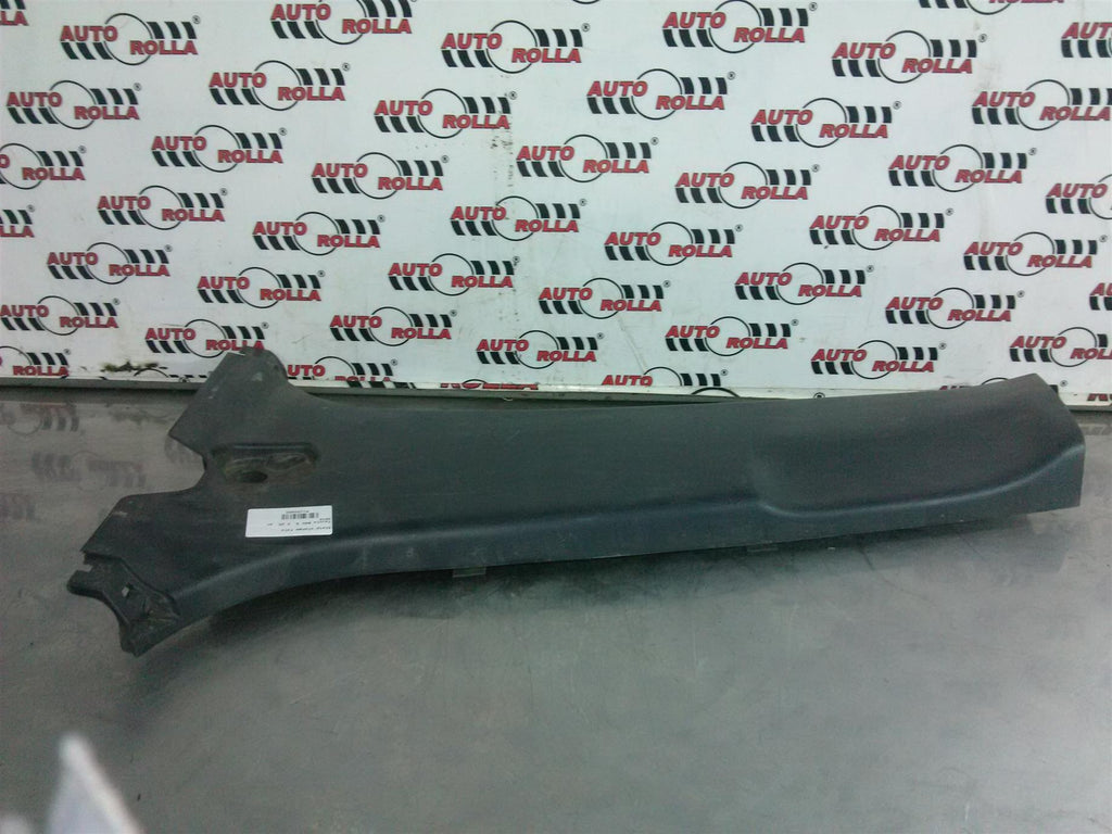 Stalp stanga fata Toyota RAV 4, 2.2D, an 2015