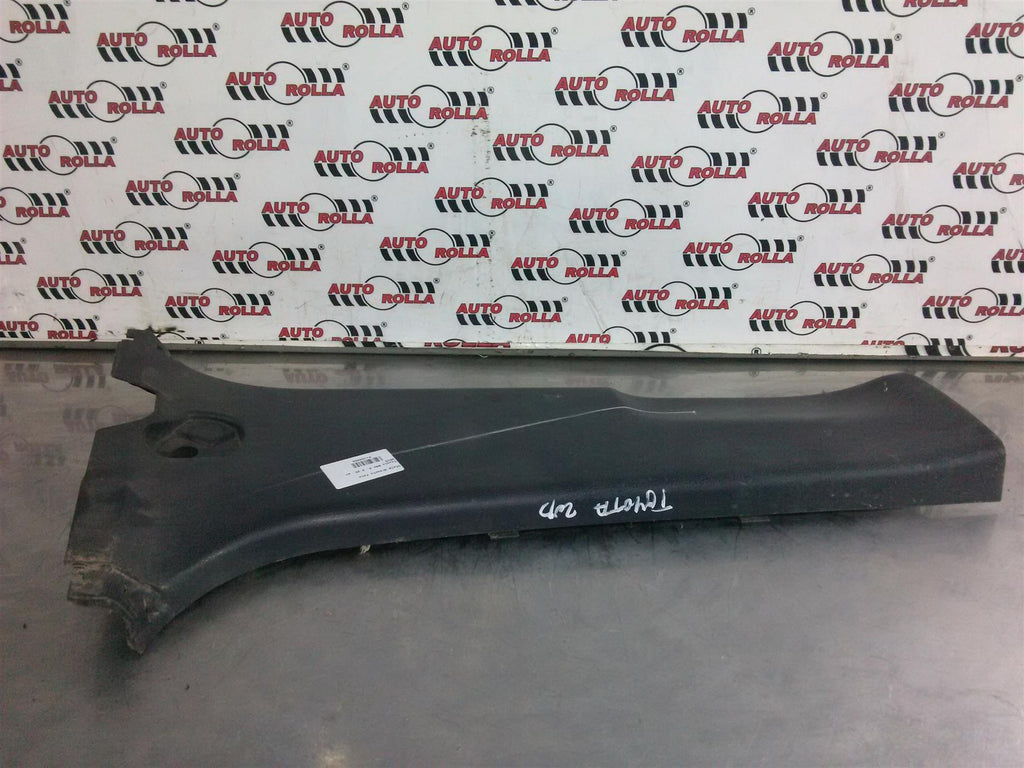 Stalp dreapta fata Toyota RAV 4, 2.2D, an 2015