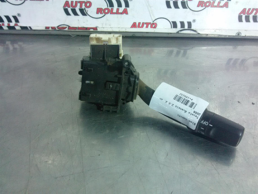 Bloc lumini Toyota Avensis 2.0 d, an 2006