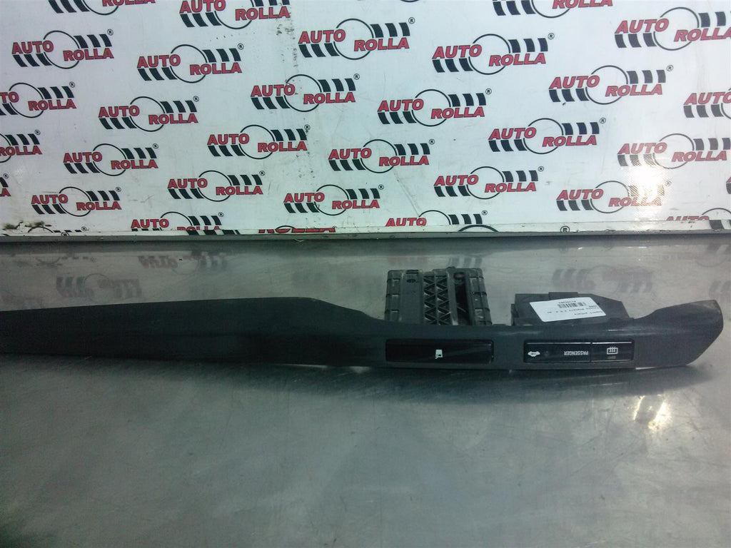 Suport pahare Toyota Avensis 2.0 d, an 2006