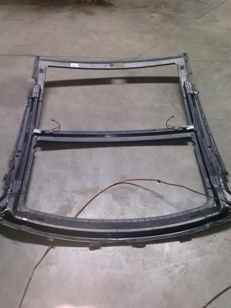 Rama trapa Tesla Model S