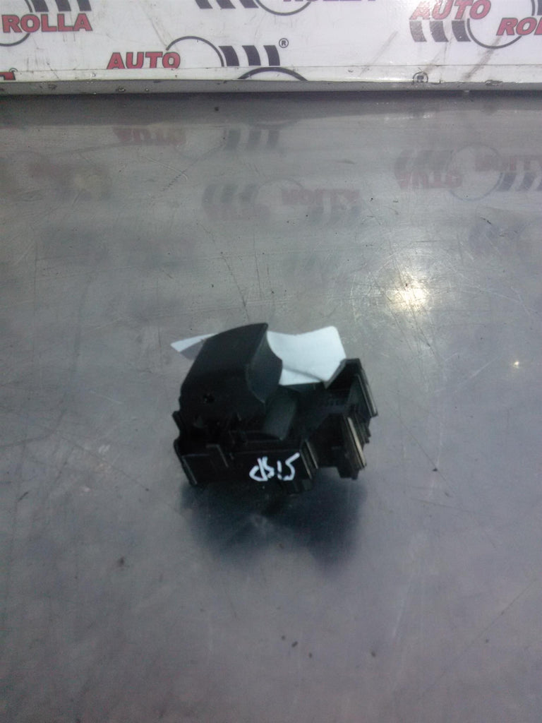 Buton geam stanga spate Toyota Corolla 1.8S Hybrid, an 2019, 2ZR-FXE