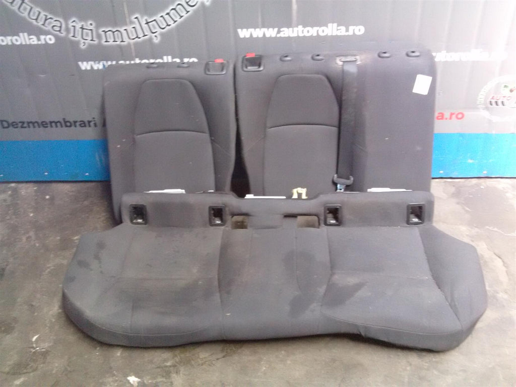 Bancheta spate Toyota Corolla 1.8S Hybrid, an 2019, 2ZR-FXE